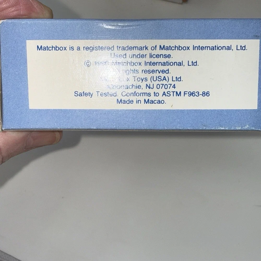 Matchbox NFL Kansas City 1990 Die-Cast Truck Team Collectible Limited Edition